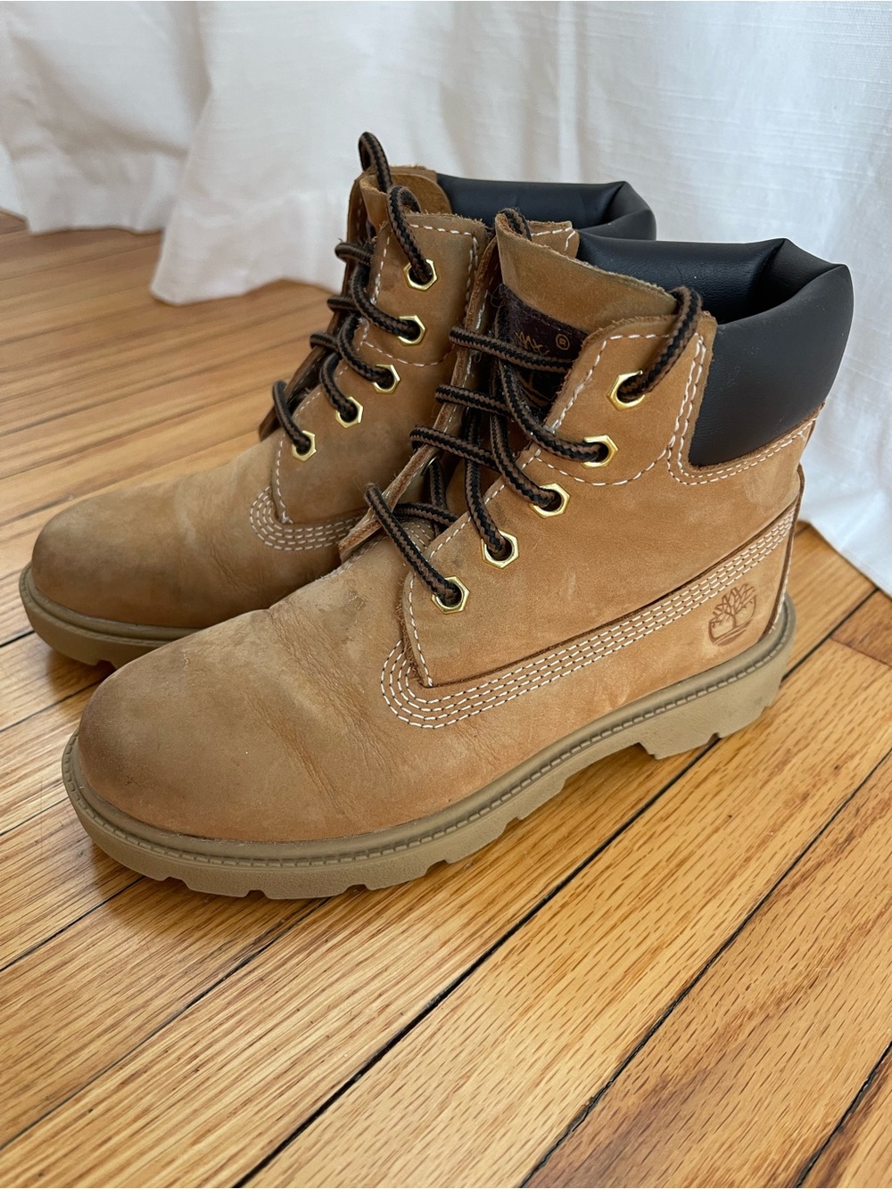 Timberland Kids Tan Suede Lace-Up Boots